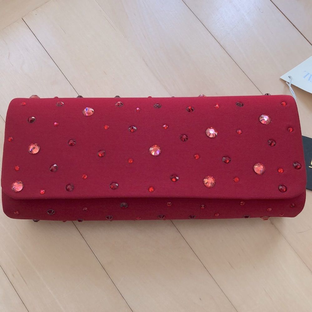Inge Christopher KRYSTLE Swarovski Silk Clutch($178 on Inge Christopher website)